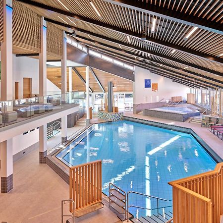 Fewo 20 - Appartement Im Rottalblick - Youngmodern Wohnen Mit Bademantelgang Zur Therme, Tv, Balkon Und Persoenlichem Gaesteempfang Von Astarte Estate Bad Griesbach im Rottal Esterno foto