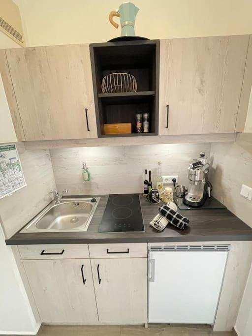 Fewo 20 - Appartement Im Rottalblick - Youngmodern Wohnen Mit Bademantelgang Zur Therme, Tv, Balkon Und Persoenlichem Gaesteempfang Von Astarte Estate Bad Griesbach im Rottal Esterno foto
