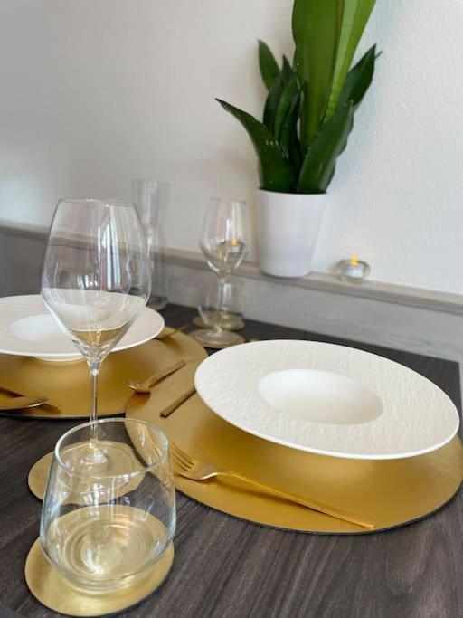 Fewo 20 - Appartement Im Rottalblick - Youngmodern Wohnen Mit Bademantelgang Zur Therme, Tv, Balkon Und Persoenlichem Gaesteempfang Von Astarte Estate Bad Griesbach im Rottal Esterno foto